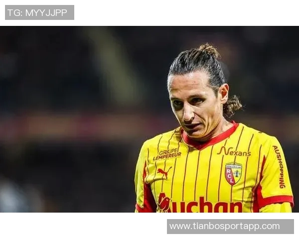 昔日马赛飞翼托万重返国家队身价大幅缩水至500万