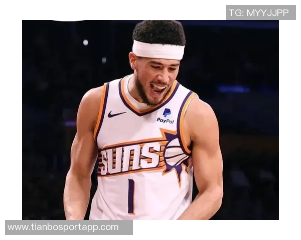 布克谈新赛季期待与责任感受领袖角色的重要性与挑战 布克谈新赛季期待与责任感受领袖角色的重要性与挑战